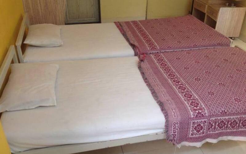 Hotel Dhan Sagar, Satara 3